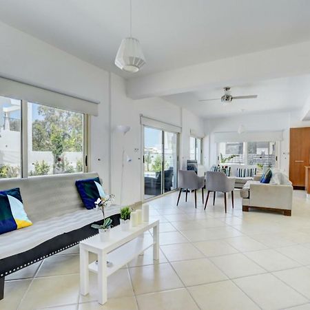 Blue Sea Villa بروتاراس المظهر الخارجي الصورة