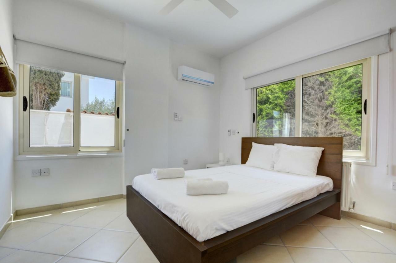 Blue Sea Villa بروتاراس المظهر الخارجي الصورة